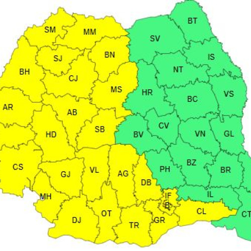 Canicula persistă vineri în 24 de județe și în București
