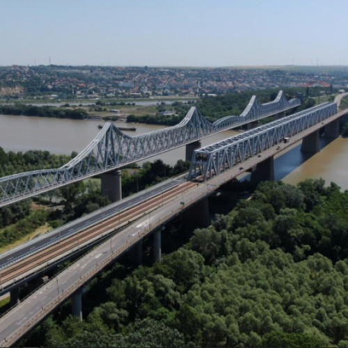 Perturbări în circulația trenurilor spre litoral din cauza problemelor la infrastructură