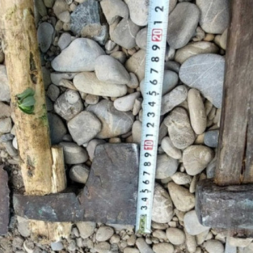 Doi bărbați, opriți cu arme albe la târgul de Sfântul Maria din Cornățeni