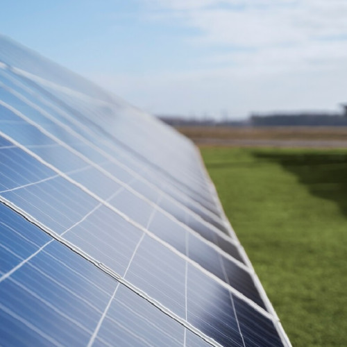 Licitație pentru sistem fotovoltaic în comuna localitatea