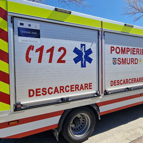 Trei persoane, în pericol de înec în Jupiter