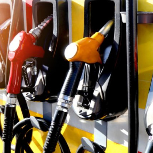 politi din maramureș, gest de altruism într-o stație de carburanți din baia mare