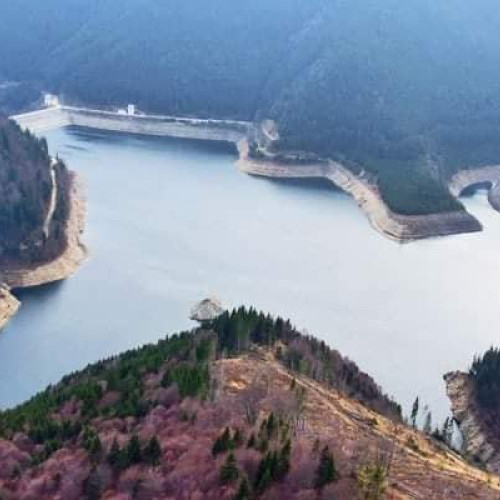 guvernul britanic sfătuiește cetățenii să elimine fișiere vechi pentru economisirea apei