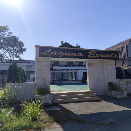 restaurant Laguna Events, pe malul lacului Tabacarie
