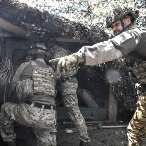 Armata ucraineană a făcut progrese de aproximativ doi kilometri în nord-estul regiunii Sumi, anunță Kyiv Independent. Potrivit acestora, soldații ucraineni continuă să distrugă inamicul și să elibereze pozițiile ocupate anterior. În plus, unitățile ucrainene au obținut câștiguri în mai multe zone din Sumi, notează sursa citată.