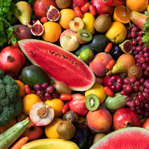 Fructe și legume de sezon: beneficiile pentru sănătate în luna august