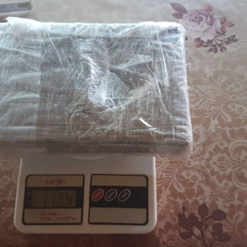 Poliția descoperă un grup de trafic de droguri din Spania în România