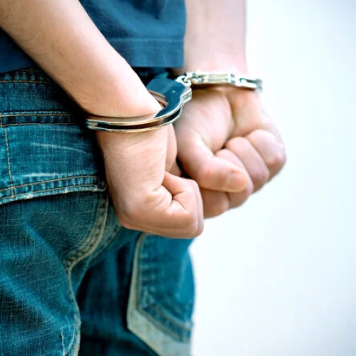 Un bărbat de 65 de ani din Vulcan, cu handicap locomotor, a fost ucis într-un mod extrem de violent în propria locuință