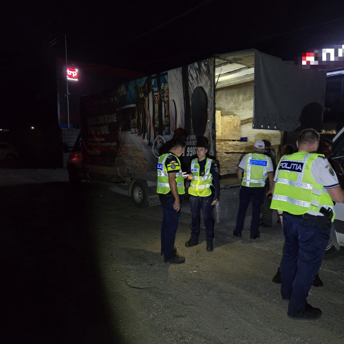 Acțiune a poliției în Roman și comunele din apropiere, cu sancțiuni și confiscări