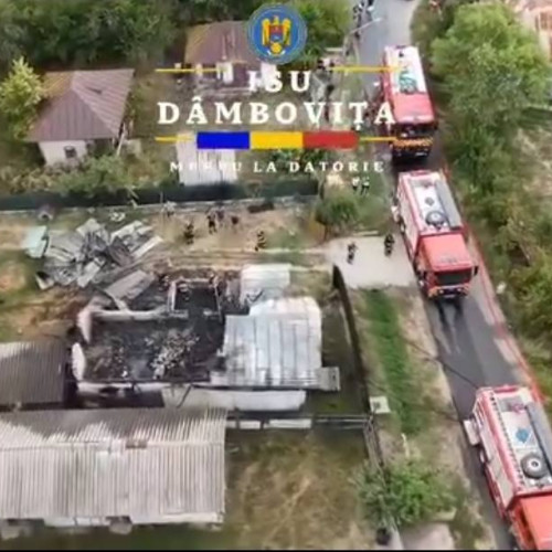 Incendiu la o casă în comuna Cobia, satul Cobiuta