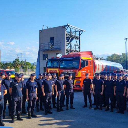 Echipamente și pompieri români au continuat misiunea în Grecia împotriva incendiilor