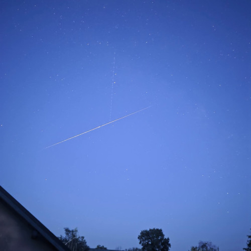 Meteor strălucitor surprins de un localnic în Gorj