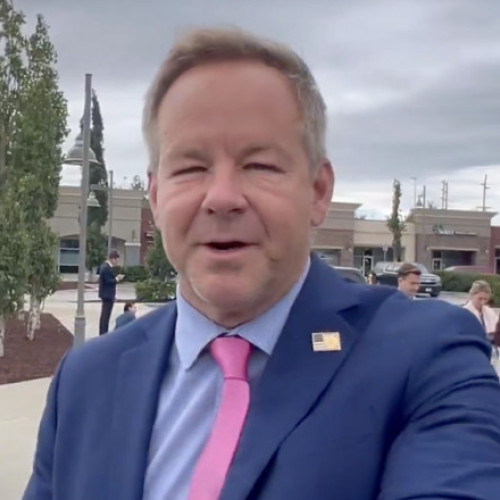 reporter american primește cadou inedit de la jurnalist rus după întâlnirea cu zelenski