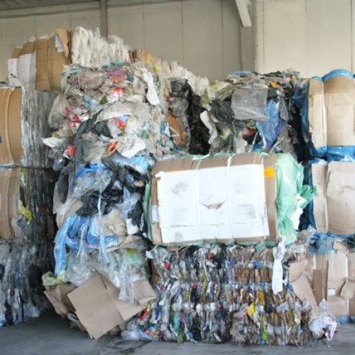 ADI ISO Mediu Brașov lansează o nouă procedură de achiziție pentru sortarea deșeurilor