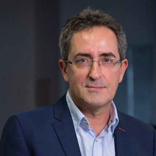 Autostrăzile pot fi un obstacol pentru dezvoltare, afirmă Sorin Ionita