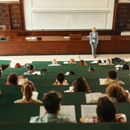 startul anului universitar 2025-2026 în România: date și structuri diferite pentru universități