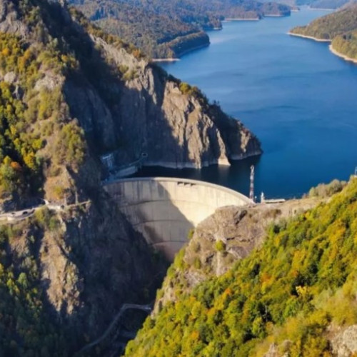 Autoritățile demontează zvonurile despre golirea controlată a lacului Vidraru