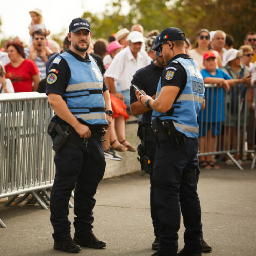 Jandarmii din Galați au asigurat ordinea publică în perioada minivacanței de Adormirea Maicii Domnului și Ziua Marinei Române