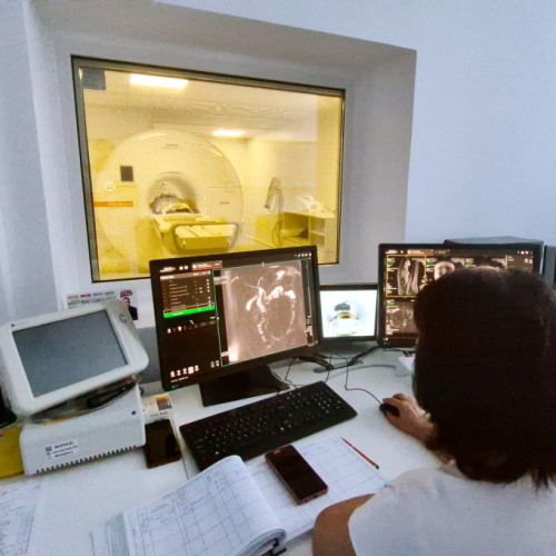 Noul aparat RMN 3 TESLA de la spitalul din Galați, utilizat în peste 260 de investigatii în perioada iulie-august