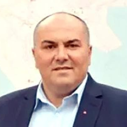 Proiect de eficiență energetică pentru școala din Petrila, finanțat din PNRR