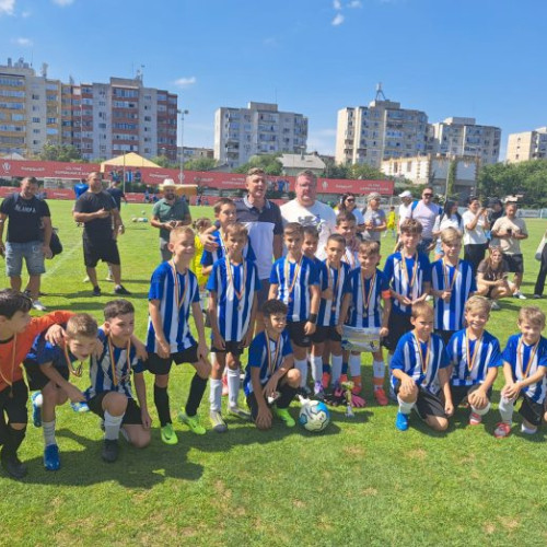 Petrolul '95 Ploiești a încheiat cu succes turneul anual de fotbal pentru copii