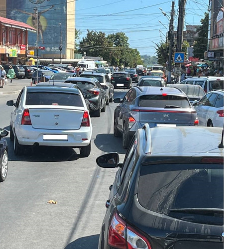 Două persoane refuză transportul la spital după accident în Constanța