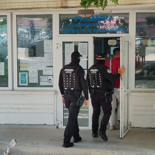 Percheziții la Primăria Mangalia în anchetă de corupție