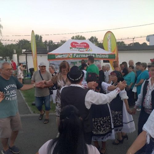 Seara dedicată seniorilor pe Strandul Bidi