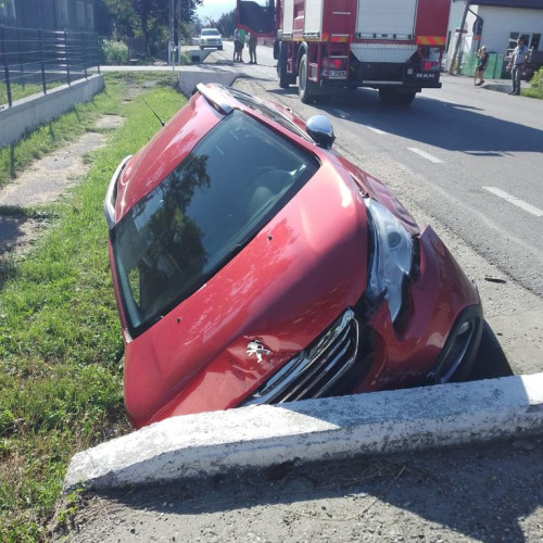 Accident în Bistrița Bârgăului: o femeie rănită and evacuata la spital