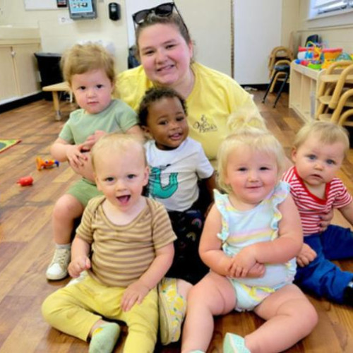 Emil Boc autorizează construcția unei noi creșe în Dambul Rotund