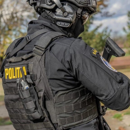 Satul Bacău cere ajutor pentru o fetiță născută prematur