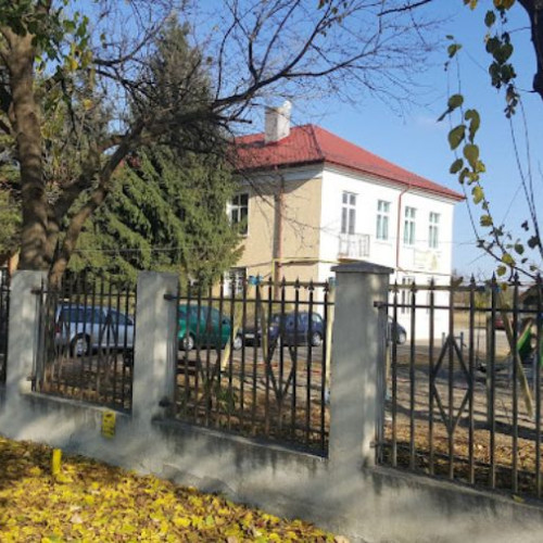 Șapte școli din județul Bacău își pierd personalitatea juridică în urma reorganizării