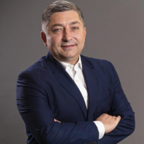 Tise susține o satiră extrem de sarcastică despre politica și fiscalitatea din România