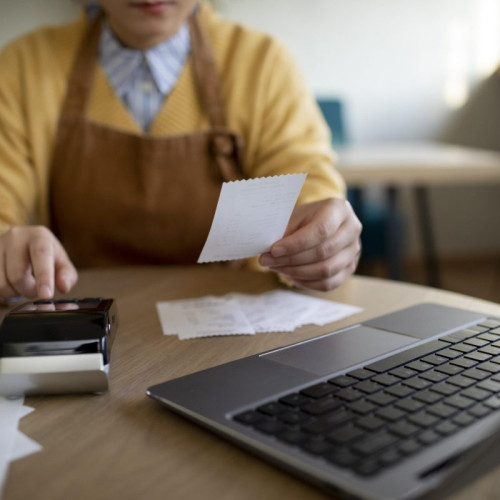 Control ANAF în sectorul HORECA pentru respectarea obligatiei de emitere a bonurilor fiscale