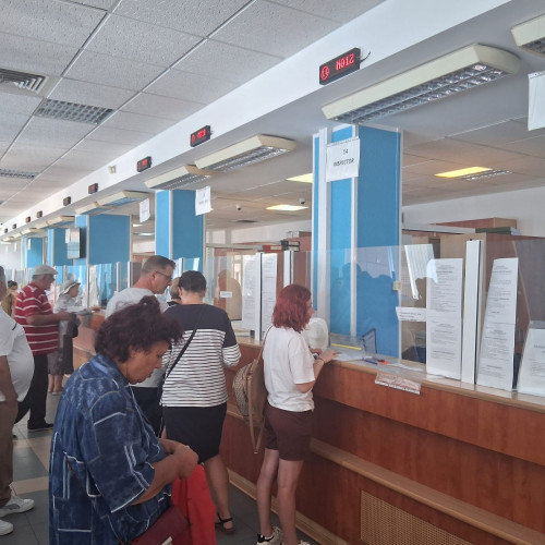 Tensiune la direcția de impozite și taxe locale din Botoșani din cauza aglomerației