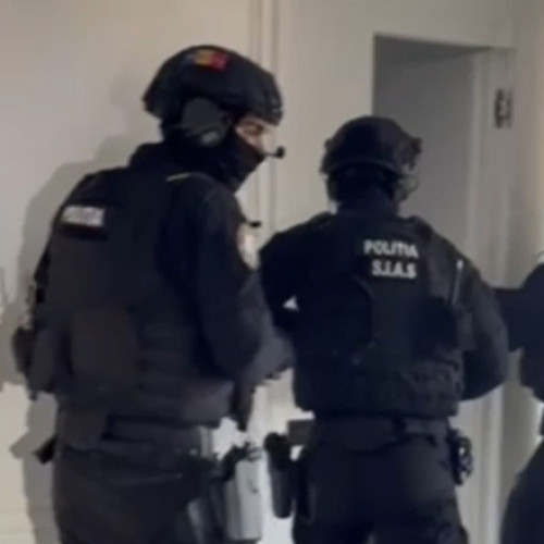 Polițist de penitenciar din Constanța arestat preventiv în scandal de divulgare a informațiilor