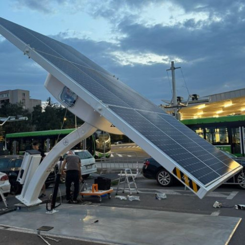 brașov devine oraș sustenabil cu prima statie solara de incarcare pentru masini electrice