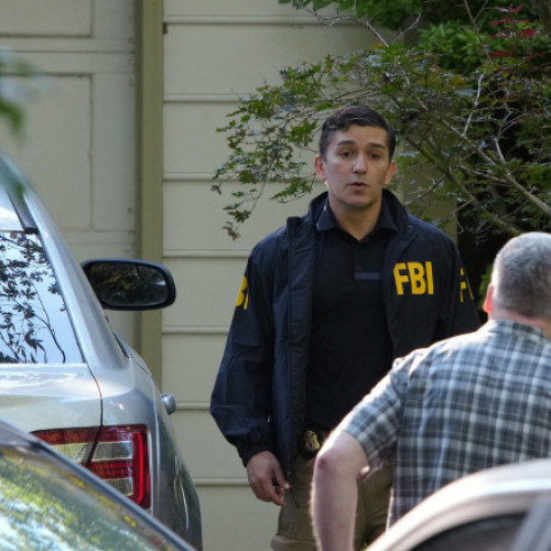 Percheziție FBI la locuința fostului consilier al lui Donald Trump în Washington