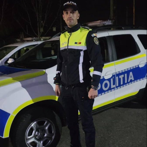 Polițist dâmbovițean salvează viața unui om cu o îmbrățișare