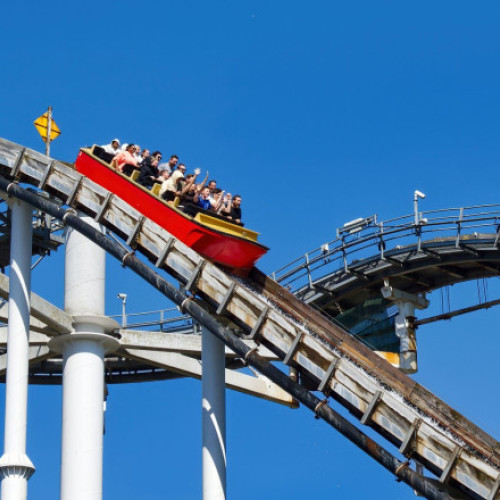 Administratorul unui parc de agrement din sudul departamentului Pirineii Orientali, retinut joi, pentru discriminare pe motive religioase, după ce a refuzat accesul unui grup de 150 de tineri turisti israelieni