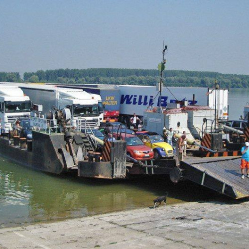 Suspendare temporară a activității feribotului Oryahovo-Bechet din cauza nivelului scăzut al Dunării