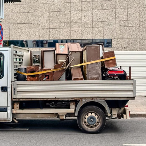 Primarul interimar al Bucureștiului: străzile nu sunt depozite de deșeuri