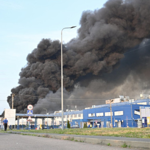 Trump afirmă că a spus lui Putin că nu este mulțumit de atacul Rusiei asupra unei fabrici americane din Ucraina