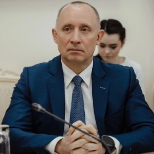 viceguvernatorul regiunii kursk, Vladimir Bazarov, arestat pentru deturnare de fonduri destinate apărării în regiunea belgorf