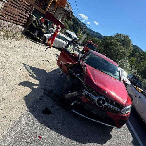 Accident rutier pe DN 75 la Albac