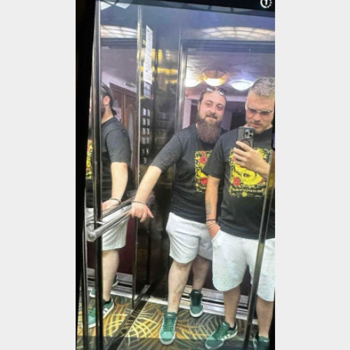 scandal la schitul stanisoara: preot acuzat de dans pe manele, consum de alcool și relație homosexuală