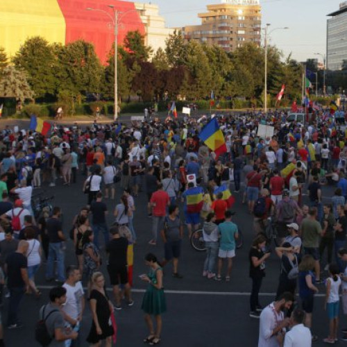 Proiect de reintroducere a taxelor consulare pentru românii din diaspora