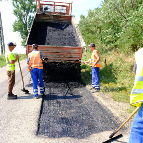 Primăria Botoșani a încheiat un nou contract pentru întreținerea străzilor din municipiu