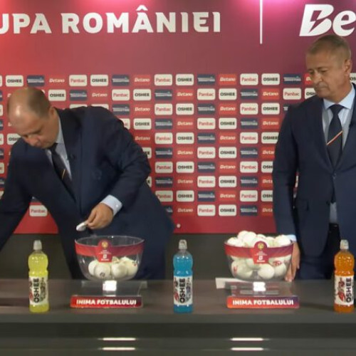 Gabriel Bodescu, secretarul general adjunct al Federației Române de Fotbal, și-a exprimat opinia despre tragerea la sorți a meciurilor din play-off-ul Cupei României, după incidentul care a devenit viral pe internet. Potrivit acestuia, nu a făcut intenționat alegerea bilei cu numele Corvinului, deși în cele din urmă a extras-o prima, fiind prins într-o situație care a stârnit controverse.