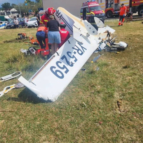 Accident aviatic pe Aeroportul Orăștie: pilot decedat și pasager în stare critică